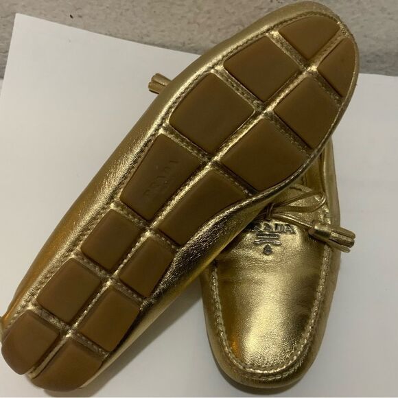 Prada Metallic Gold Leather Bow Slip On Loafers Size 35.5 - Picture 7 of 13